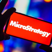 MicroStrategy compra altri 1.045 Bitcoin