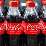 Coca-Cola potrebbe annunciare che il fatturato e la crescita delle vendite sono scesi ai minimi degli ultimi due anni