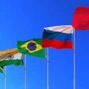 Il cambiamento dell'economia e dell'ordine politico globale causato dalle nazioni BRICS