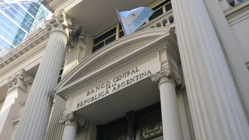 La Banca Centrale dell'Argentina ha aumentato i tassi di interesse al 97%