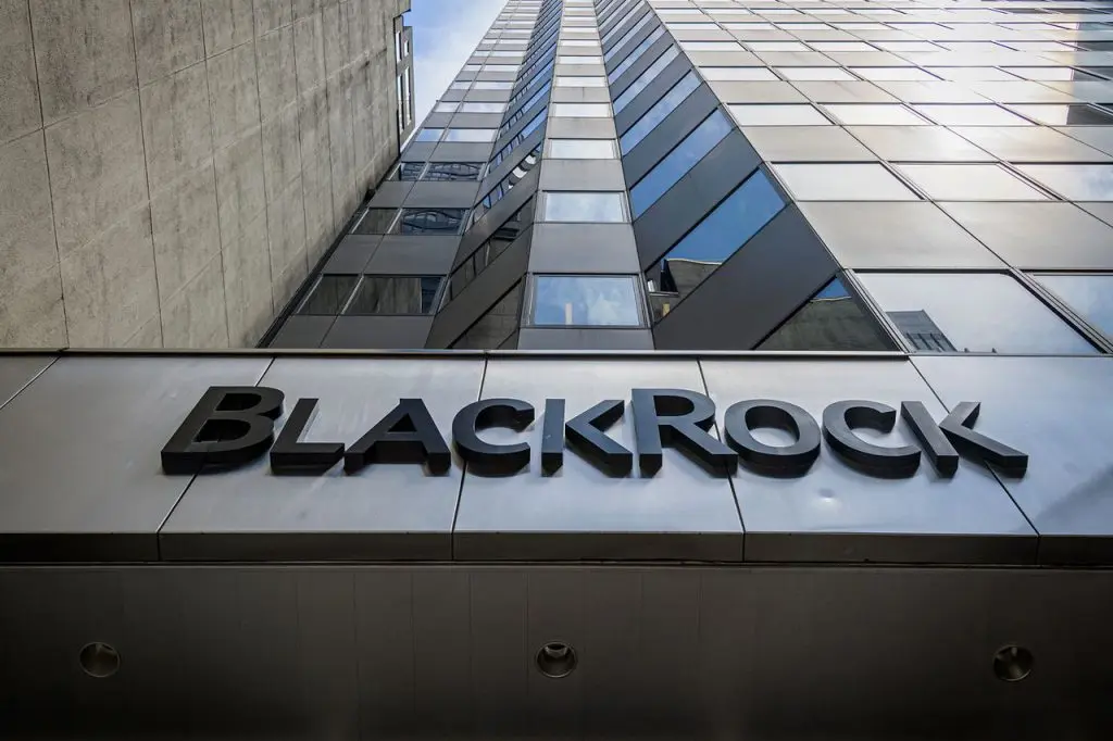 BlackRock potrebbe ottenere l'approvazione della SEC per un ETF su Bitcoin con l'inclusione di un nuovo accordo