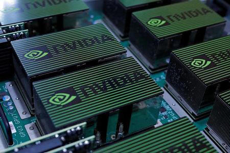 Aumentano in pre-market Nvidia, Microsoft, Netflix e Domino's; Illumina registra una diminuzione