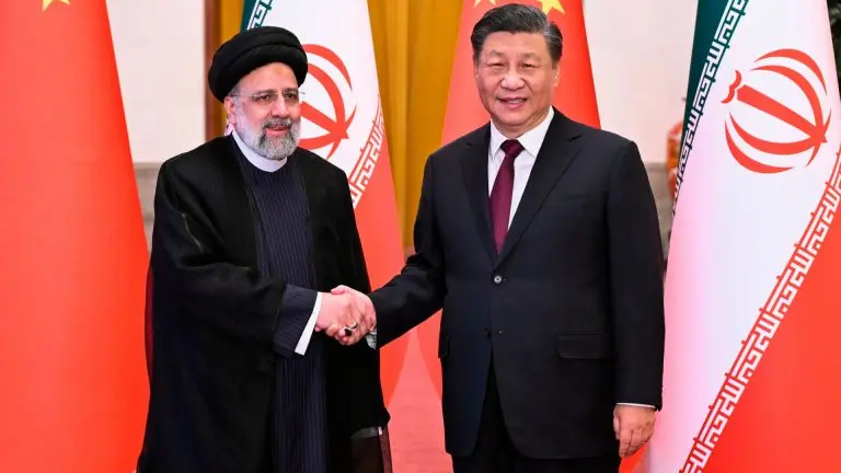 La Cina sostiene l'ingresso dell'Iran nell'alleanza BRICS