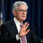 Si prevede che la Federal Reserve aumenterà i tassi di interesse di altri 25 punti base