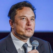 "Equità nella competizione: Elon Musk minaccia di intentare una causa legale contro Meta"