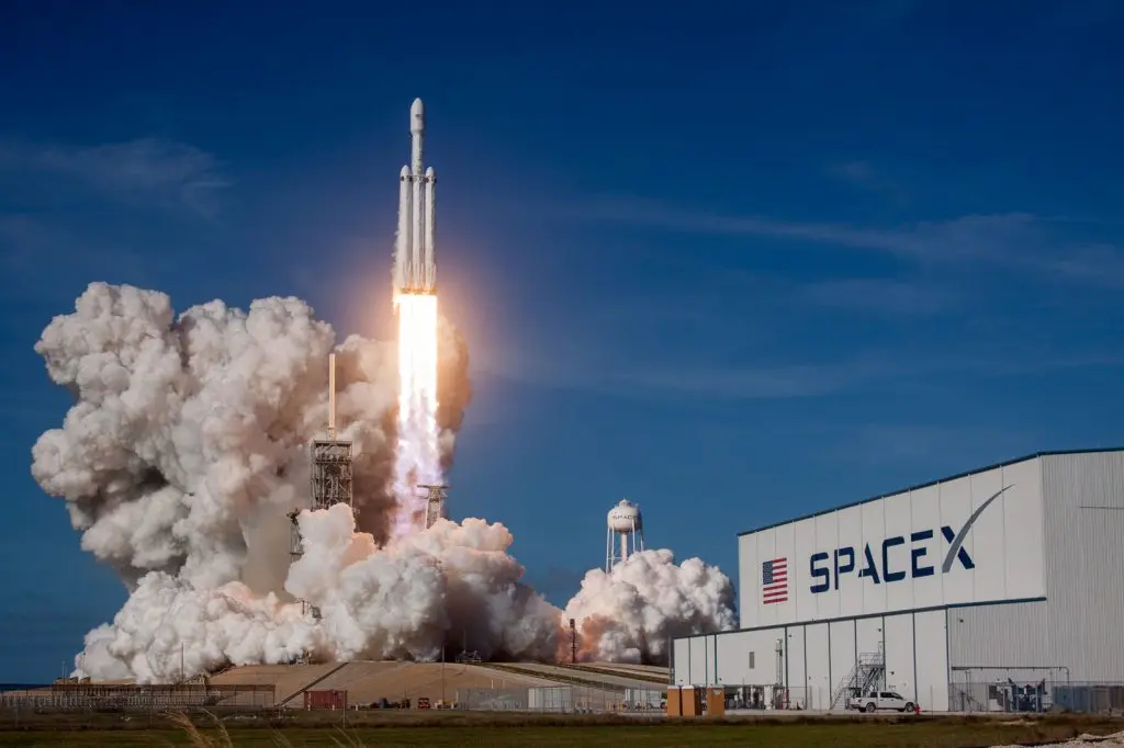 Elon Musk e SpaceX presentano una causa contro il governo degli Stati Uniti