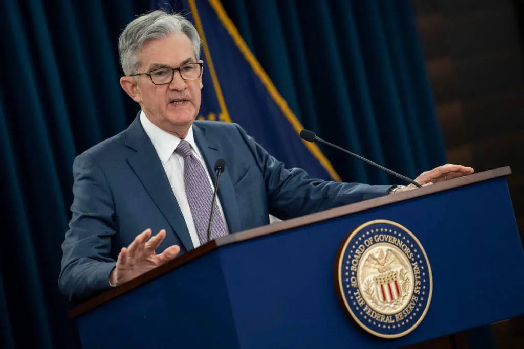 La Federal Reserve Sospende l'Aumento dei Tassi di Interesse