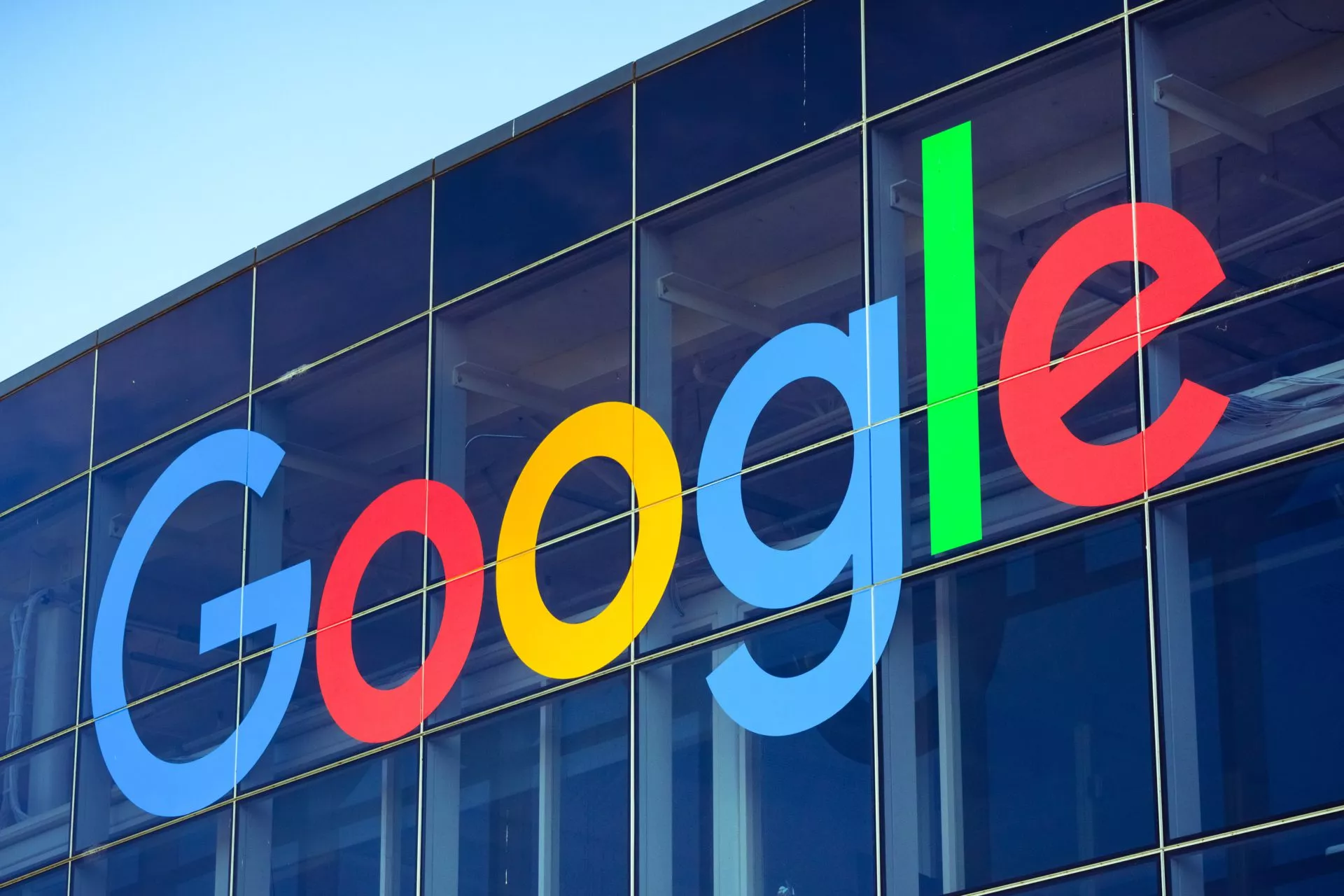 Google e altre azioni tecnologiche perdono 280 miliardi di dollari, ma Bitcoin si apprezza