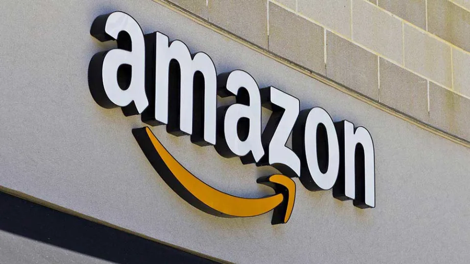 Amazon è un titolo d'acquisto mentre AMZN mostra solidità dopo una sorpasso degli utili?