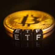 La SEC richiede l'ULTIMO adeguamento prima del lancio degli ETF di Spot Bitcoin