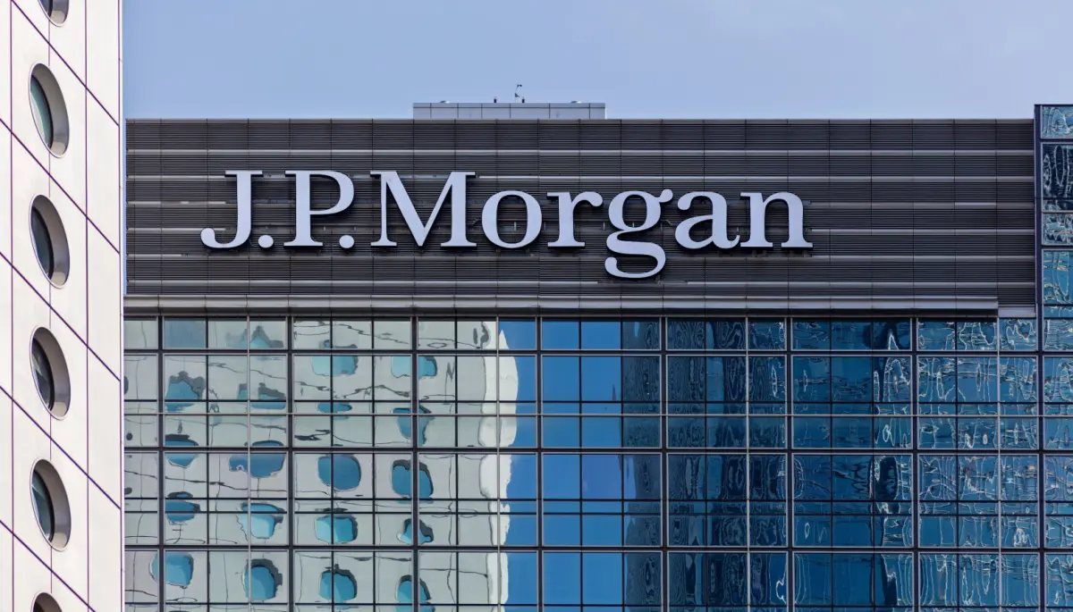 Crypto gigante Tether sotto attacco da JPMorgan, la banca avverte