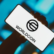 Worldcoin aumenta del 140% dopo il raggiungimento del traguardo di 1 milione di utenti