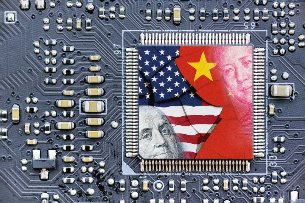 La corsa agli armamenti nell'ambito dell'intelligenza artificiale tra gli Stati Uniti e la Cina si sta intensificando