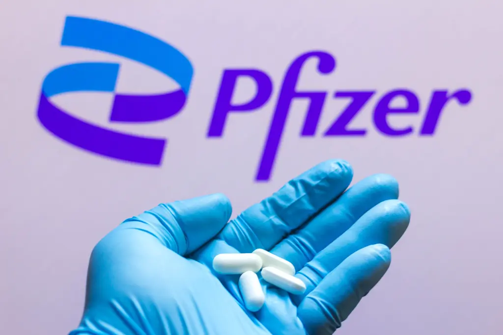 Pfizer scommette sui farmaci contro il cancro per riprendersi dal rapido declino del settore legato al COVID