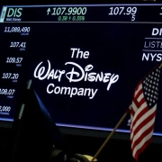 Il profitto sorprendente nell'intrattenimento streaming di Disney compensa il debole settore televisivo