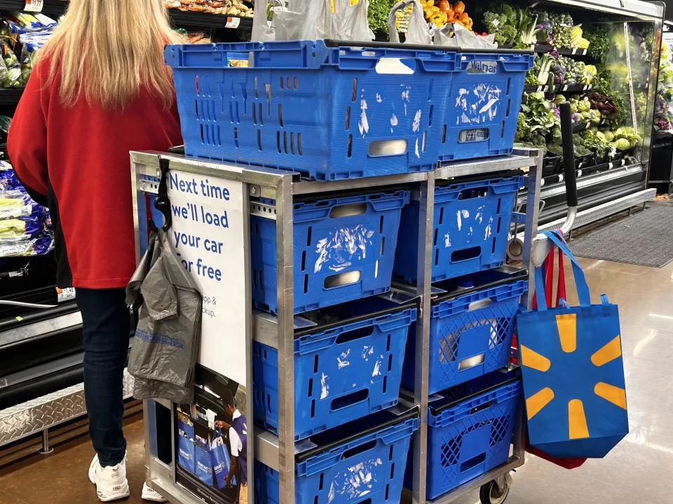 Il titolo di Walmart sale dopo il superamento delle aspettative sugli utili, la capitalizzazione di mercato del rivenditore supera i 500 miliardi di dollari