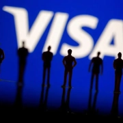 Visa riporta una rara mancanza di entrate trimestrali, le azioni calano